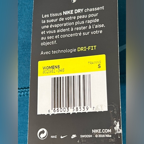 Womens Nike Dri-Fit Training Capri - Picture 4 of 5